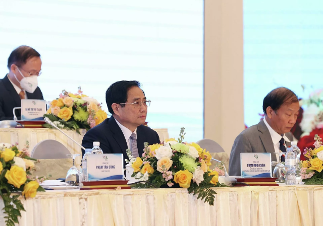 Thủ tướng Phạm Minh Ch&iacute;nh dự Đại hội Ph&ograve;ng Thương mại v&agrave; C&ocirc;ng nghiệp Việt Nam lần thứ VII.