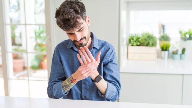 Hình dạng ngón tay khác thường có thể là dấu hiệu của ung thư.