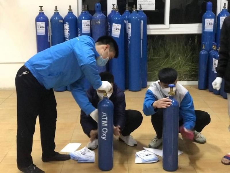 Thực hiện Chỉ thị số 25/CT-UBND ngày 17/12/2021 của UBND thành phốHà Nội Thành đoàn - Hội Liên hiệp Thanh niên Việt Nam thành phố Hà Nội đãtriển khai trạm ATM Oxy và các hoạt động điều phối Oxy hỗ trợ điều trị F0 tạinhà trên địa bàn thành phố Hà Nội.