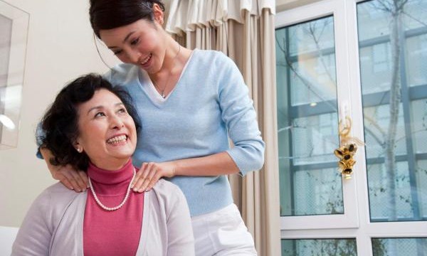 Chồng luôn muốn tôi trở thành "bản sao" của mẹ anh ấy