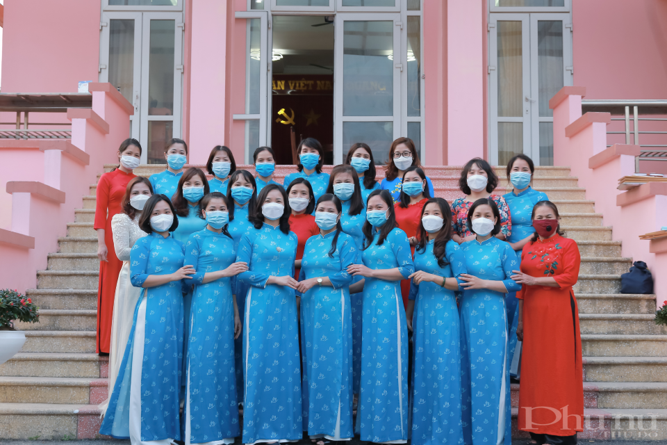 Tập thể cán bộ, hội viên Hội LHPN huyện Đan Phượng quyết tâm phấn đấu hoàn thành các chỉ tiêu đã đề ra trong năm 2022, hướng tới