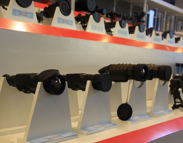 Ống kính hồng ngoại được cấp bằng sáng chế độc quyền tại Mỹ.