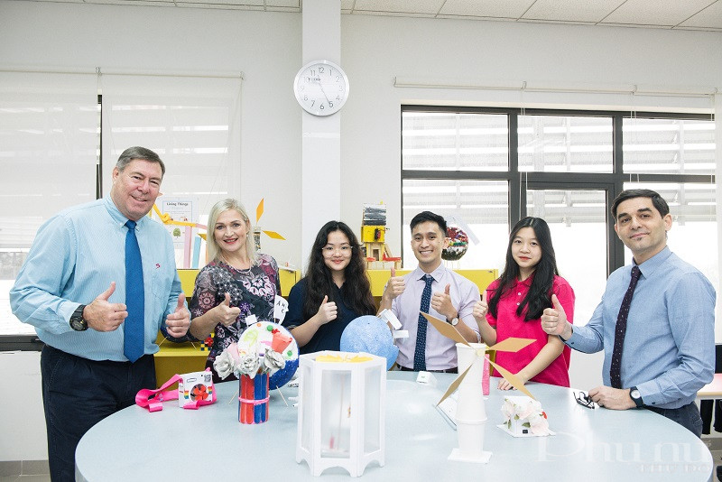 Hệ thống giáo dục TH School đang là một trong những đơn vị hàng đầu với hệ đào tạo theo chương trình học quốc tế Cambridge . Hệ thống giáo dục TH School đang là một trong những đơn vị hàng đầu với hệ đào tạo theo chương trình học quốc tế Cambridge .