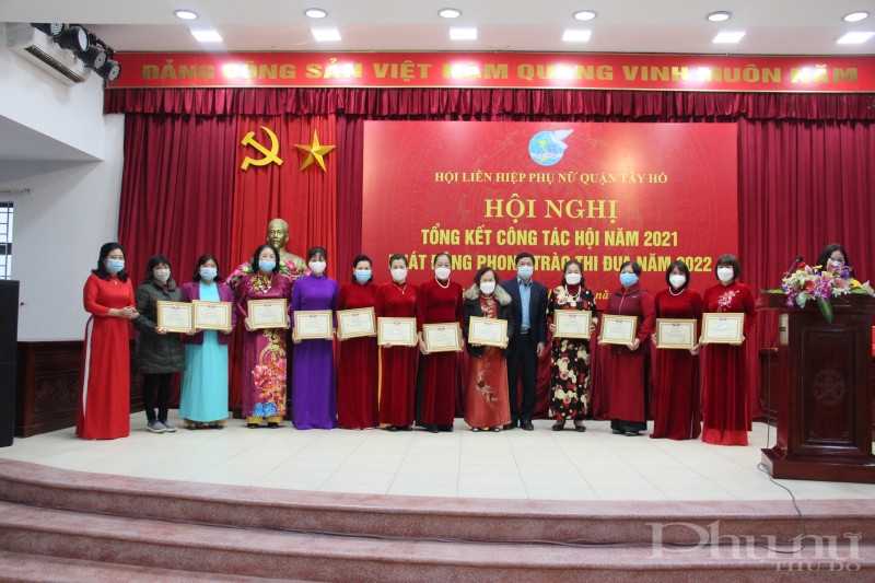 Phụ nữ Tây Hồ: Đoàn kết, đổi mới, sáng tạo và phát triển - ảnh 5