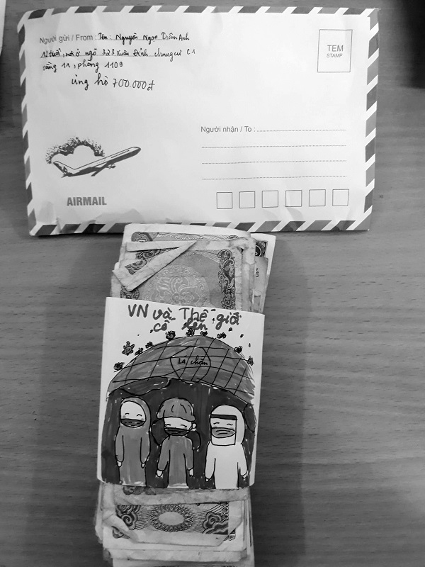 &ldquo;M&oacute;n qu&agrave;&rdquo; của hai em Ngọc Diệp v&agrave;Tr&acirc;m Anh tặng tuyến đầu chống dịch