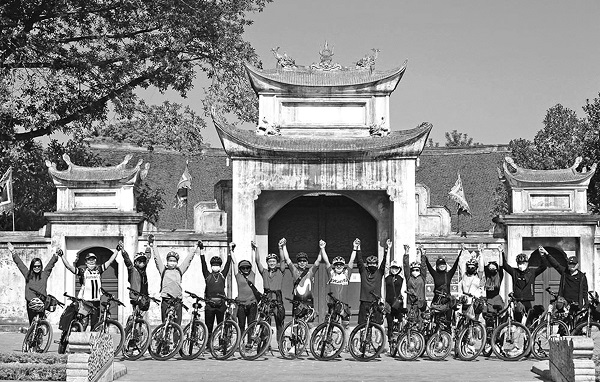 Du Xuân vui tươi và an toàn - ảnh 1