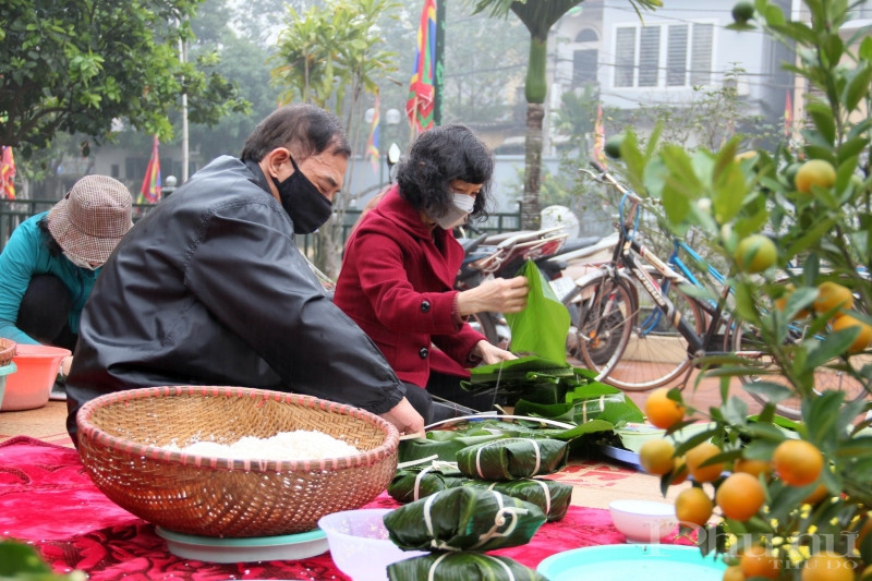 Những “gánh Xuân yêu thương” của phụ nữ phường Tứ Liên, Tây Hồ, Hà Nội - ảnh 13
