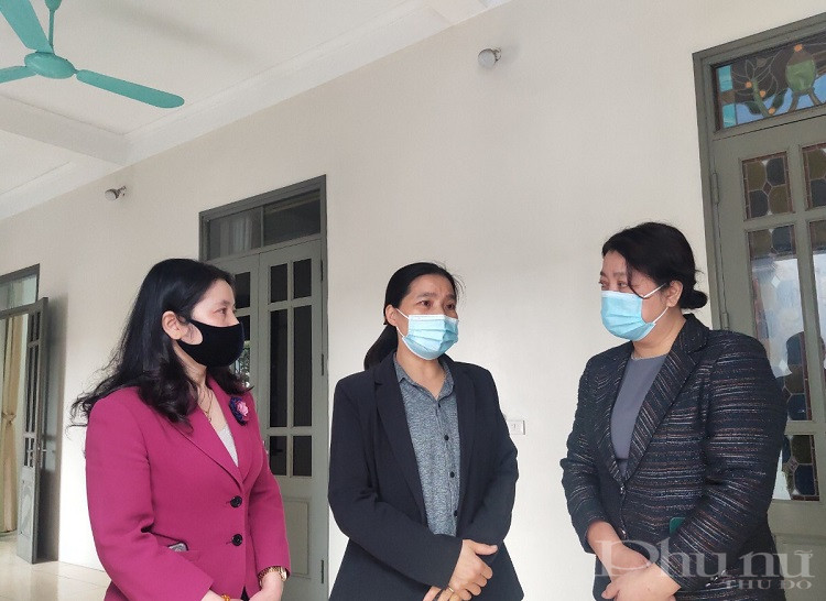 Sơ Nguyễn Thị In, đại diện Mái ấm nhà dòng Kẻ Nghệ hiện nay Mái ấm chưa có giấy phép hoạt động nên mong được các cơ quan trợ giúp hoàn thành thủ tục cấp phép để được hỗ trợ các hoàn cảnh khó khăn Sơ Nguyễn Thị In, đại diện Mái ấm nhà dòng Kẻ Nghệ hiện nay Mái ấm chưa có giấy phép hoạt động nên mong được các cơ quan trợ giúp hoàn thành thủ tục cấp phép để được hỗ trợ các hoàn cảnh khó khăn