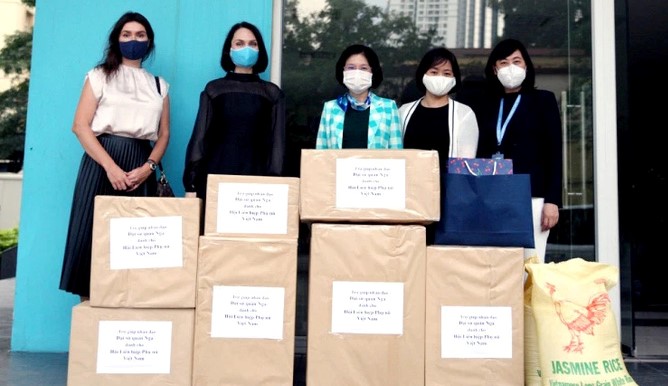 Đại sứ quán Nga: Chúng tôi mong muốn được chung tay cùng tổ chức Hội  chia sẻ  thiệt thòi với các em nhỏ mồ côi do Covid-19 - ảnh 1