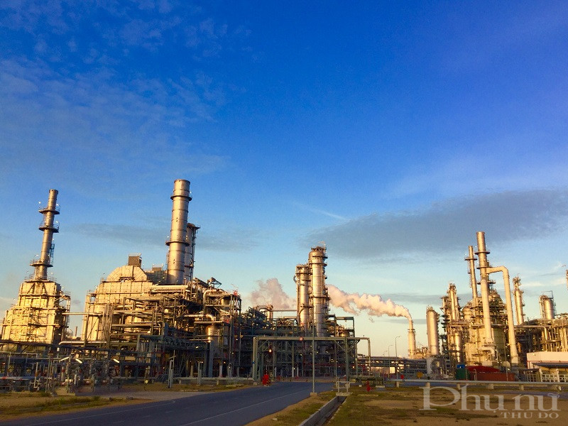 Nhà máy Lọc hóa dầu Nghi Sơn.
