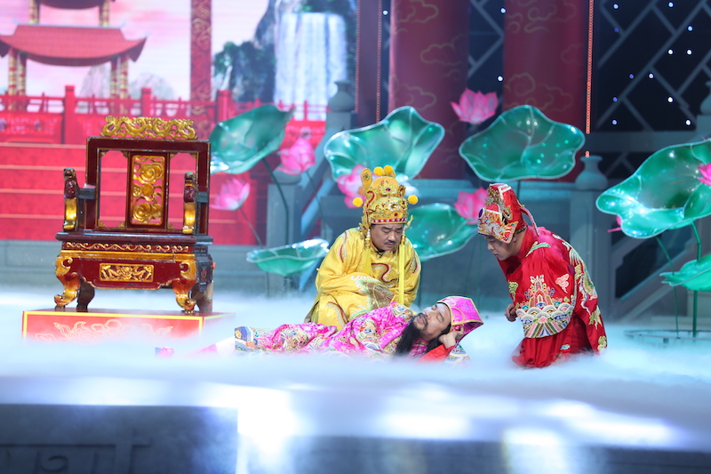 Táo Kinh tế luôn tìm cách né tránh các tồn tại của mình