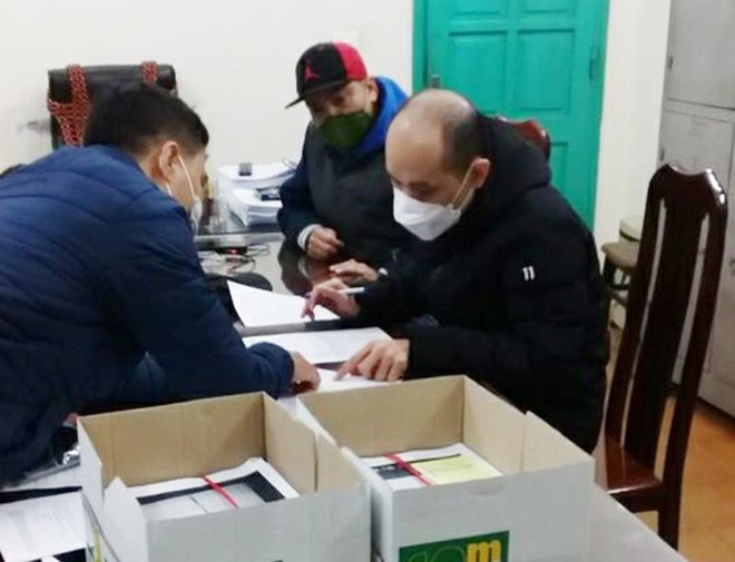 Đối tượng Chen Jiong. Đối tượng Chen Jiong.