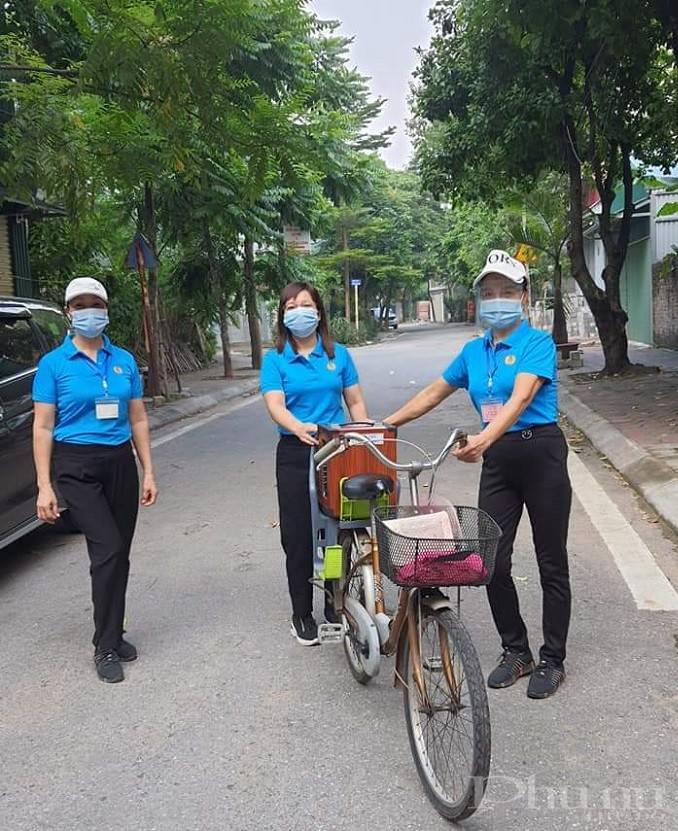 Cán bộ hội viên phụ nữ quận Bắc Từ Liêm tham gia công tác tuyên truyền phòng chống dịch Covid - 19 Cán bộ hội viên phụ nữ quận Bắc Từ Liêm tham gia công tác tuyên truyền phòng chống dịch Covid - 19