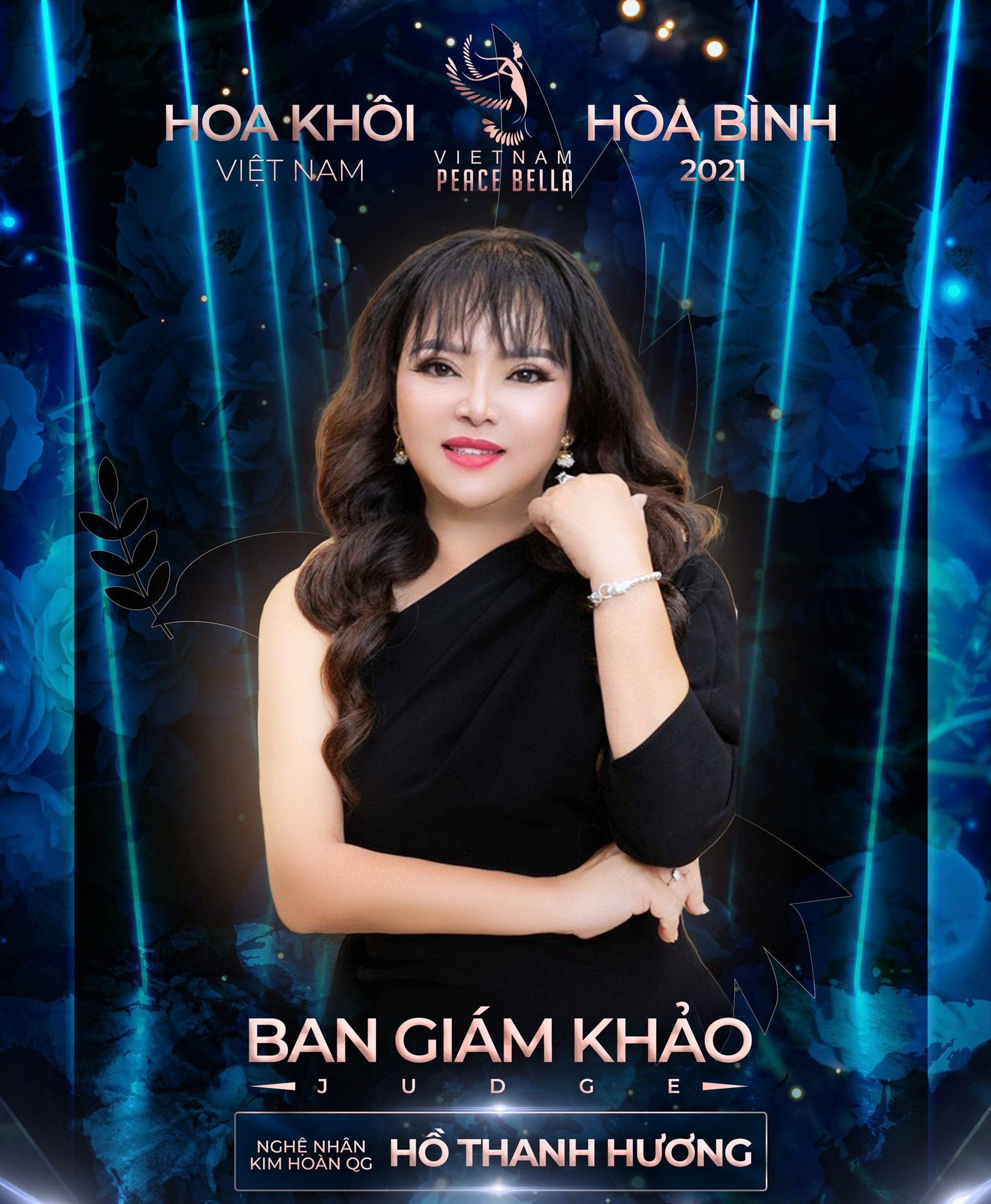 Nghệ nhân kim hoàn Quốc gia- bà Hồ Thanh Hương, thành viên Ban giám khảo Nghệ nhân kim hoàn Quốc gia- bà Hồ Thanh Hương, thành viên Ban giám khảo