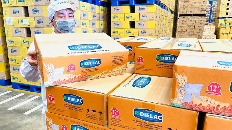 Vinamilk duy trì sự tăng trưởng ở mảng xuất khẩu trong 2 năm đại dịch tác động mạnh lên kinh doanh quốc tế Vinamilk duy trì sự tăng trưởng ở mảng xuất khẩu trong 2 năm đại dịch tác động mạnh lên kinh doanh quốc tế