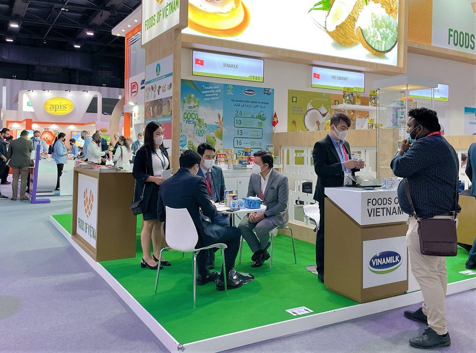 Vinamilk là đại diện giới thiệu các sản phẩm sữa xuất khẩu tại Khu vực Foods of Vietnam Vinamilk là đại diện giới thiệu các sản phẩm sữa xuất khẩu tại Khu vực Foods of Vietnam