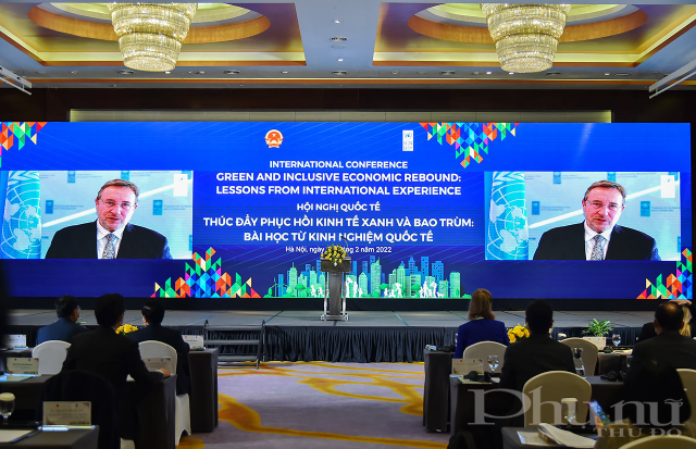 To&agrave;n cảnh Hội nghị.