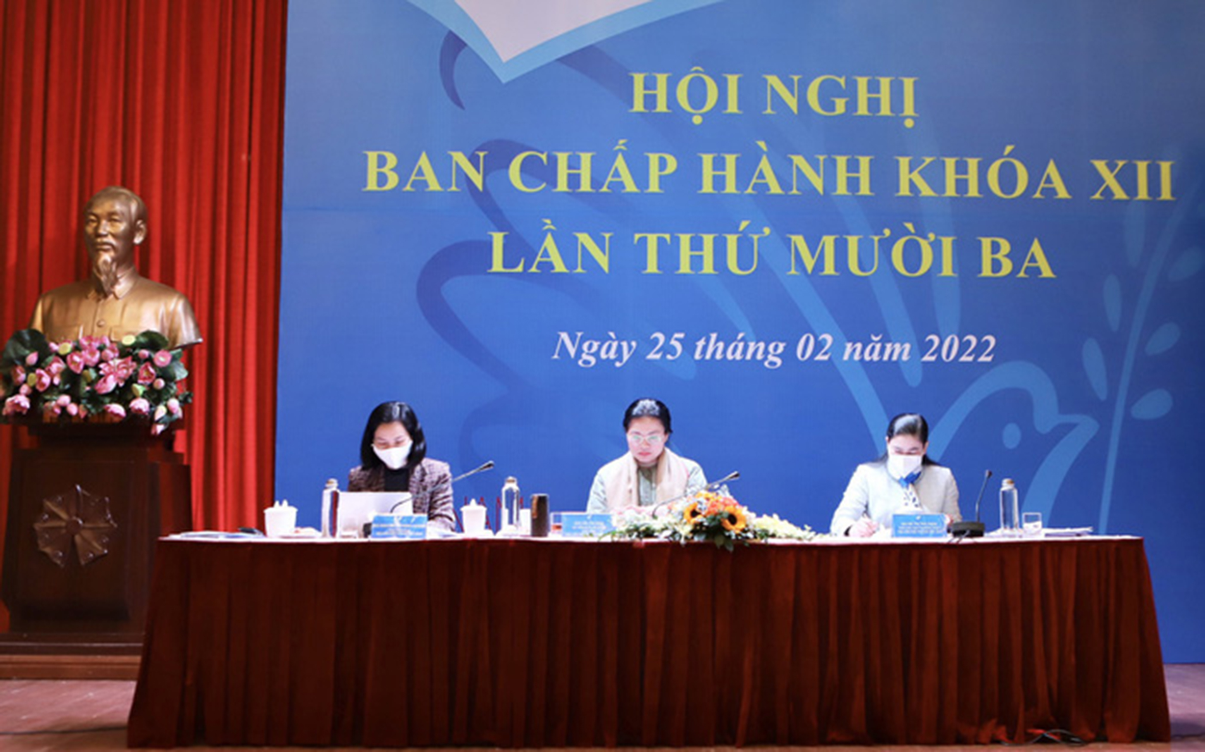 Hội nghị Ban Chấp hành TƯ Hội LHPN Việt Nam khóa XII, lần thứ 13 chuẩn bị nhiều nội dung quan trọng để tổ chức thành công Đại hội lần thứ XIII