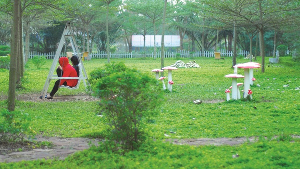 Không gian xanh mát và thoáng đạt tại Đồi 79 mùa xuân Không gian xanh mát và thoáng đạt tại Đồi 79 mùa xuân