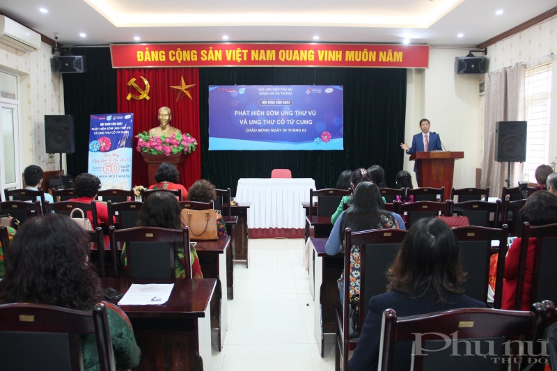 Quang cảnh buổi tư vấn