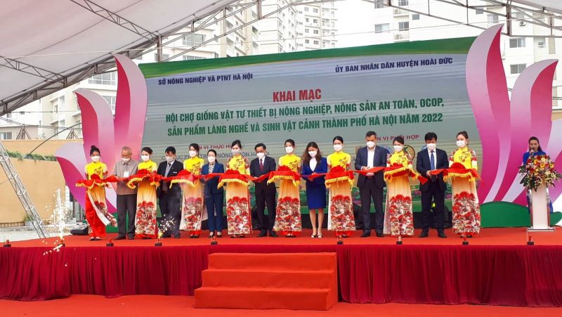 Khai mạc Hội chợ ngày 7/3/2022