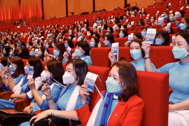 Một số hình ảnh trong buổi sáng làm việc đầu tiên của Đại hội Đại biểu Phụ nữ toàn quốc lần thứ XIII - ảnh 8