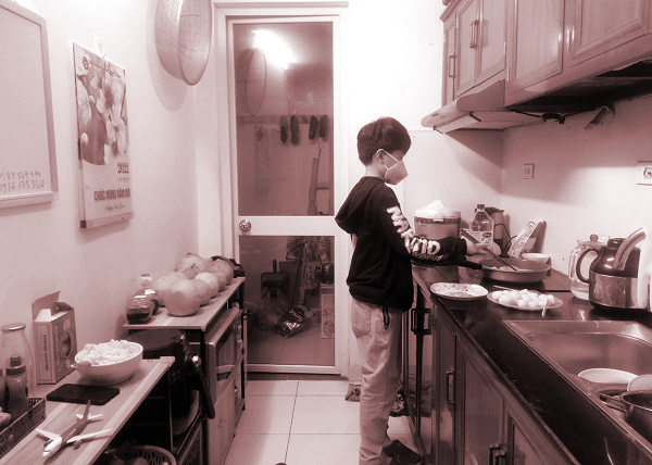 Con trai anh đã chủ động tự lập trong cuộc sống hàng ngày