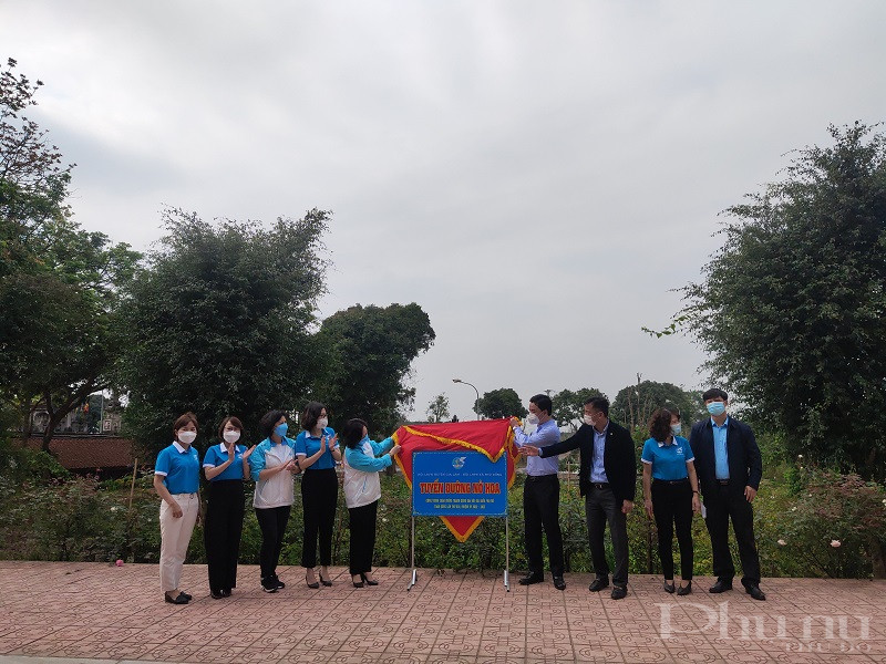 Gắn biển nhiều công trình chào mừng thành công Đại hội Đại biểu Phụ nữ toàn quốc lần thứ XIII - ảnh 5