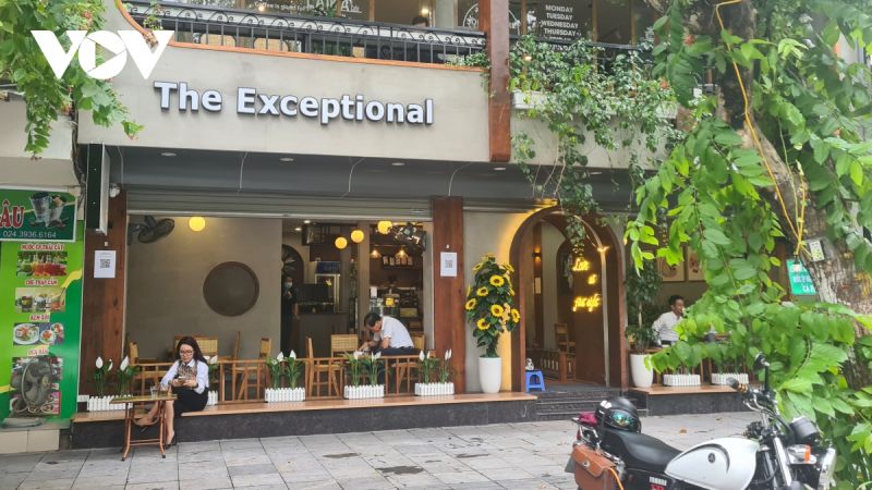 Các nhà hàng được hoạt động sau 21 giờ