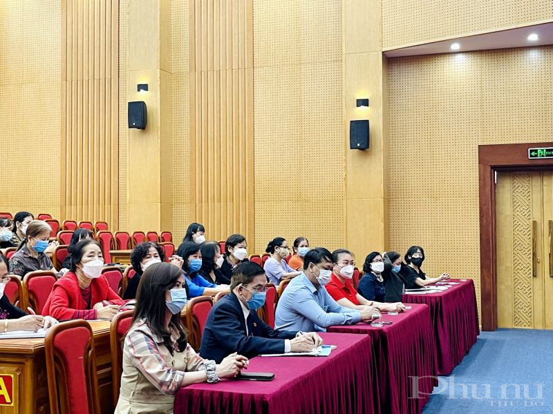 Các đại biểu tham dự Hội nghị Các đại biểu tham dự Hội nghị