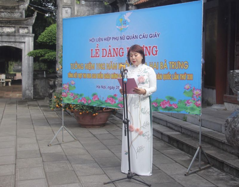 Chủ tịch Hội LHPN quận Nguyễn Kim L&ecirc; tổng kết đợt thi đua cao điểm ch&agrave;o mừng Đại hội đại biểu Phụ nữ to&agrave;n quốc lần thứ XIII