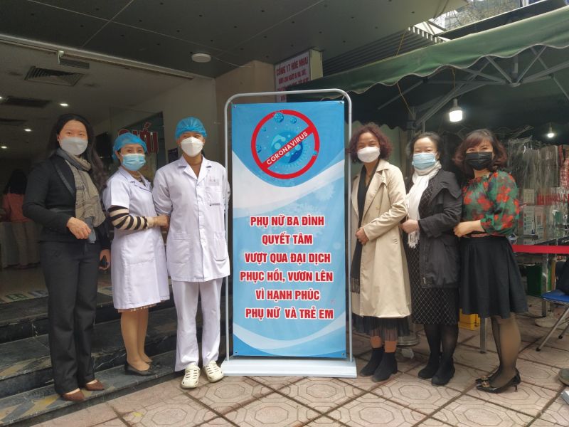 Đây là hoạt động phối hợp ý nghĩa giữa Hội LHPN quận Ba Đình và Bệnh viện Đa khoa Hòe Nhai trong công tác chăm sóc, bảo vệ sức khỏe hậu Covid-19 cho phụ nữ, trẻ em trên địa bàn Đây là hoạt động phối hợp ý nghĩa giữa Hội LHPN quận Ba Đình và Bệnh viện Đa khoa Hòe Nhai trong công tác chăm sóc, bảo vệ sức khỏe hậu Covid-19 cho phụ nữ, trẻ em trên địa bàn