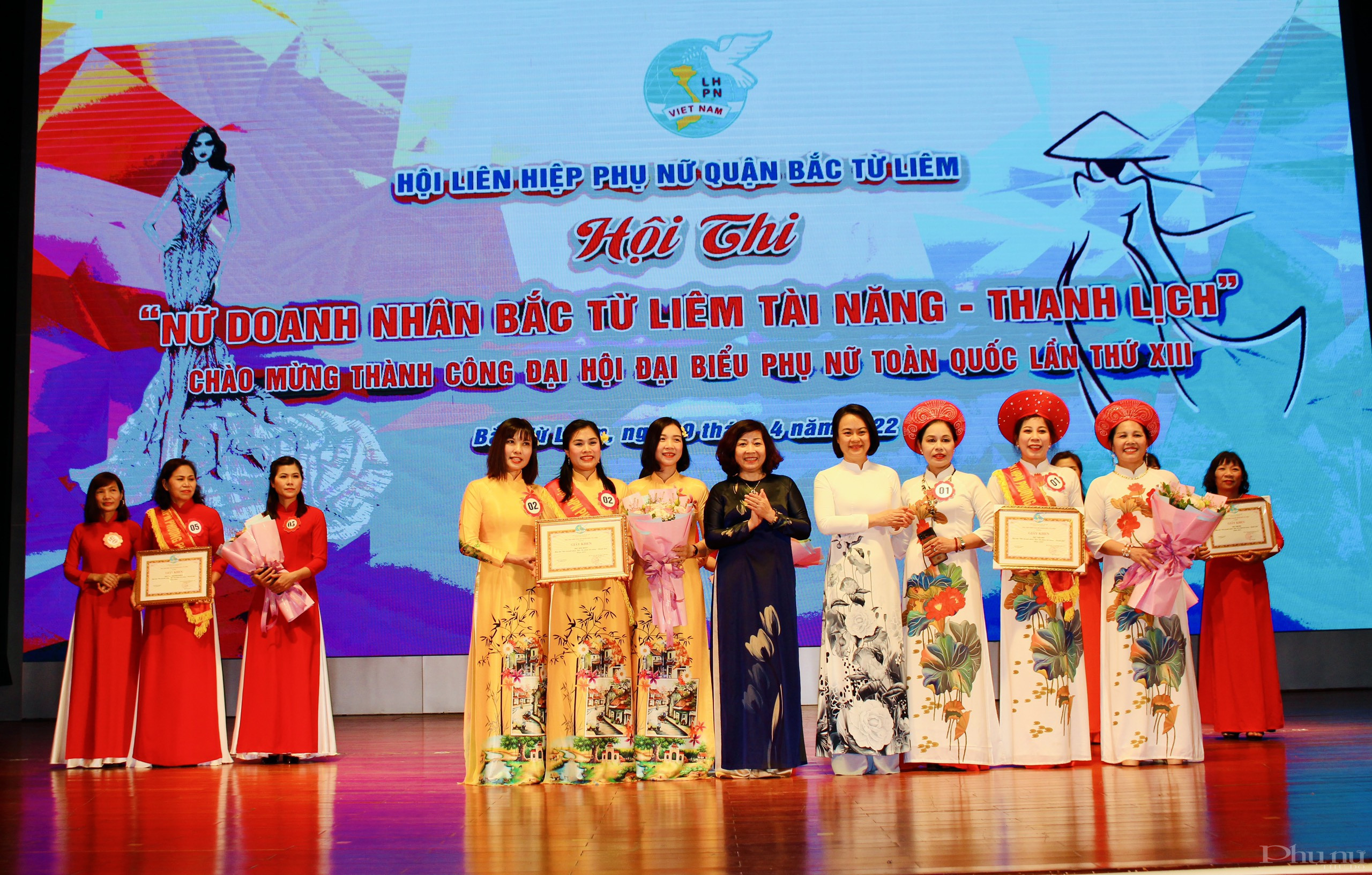 Hai đội giành giải Nhất và giải Đặc biệt của hội thi