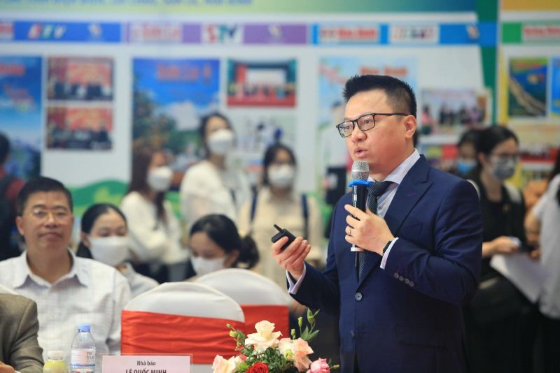 Chuyển đổi số, theo Tổng Biên tập báo Nhân Dân Lê Quốc Minh trước hết và quan trọng nhất phải nghĩ đến yếu tố con người