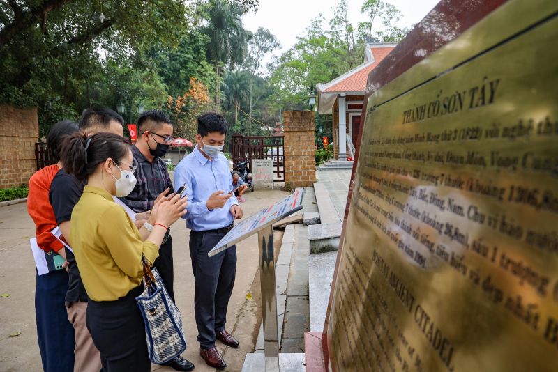 Phố đi bộ Thành cổ Sơn Tây là tuyến phố đi bộ thứ 4 của TP Hà Nội