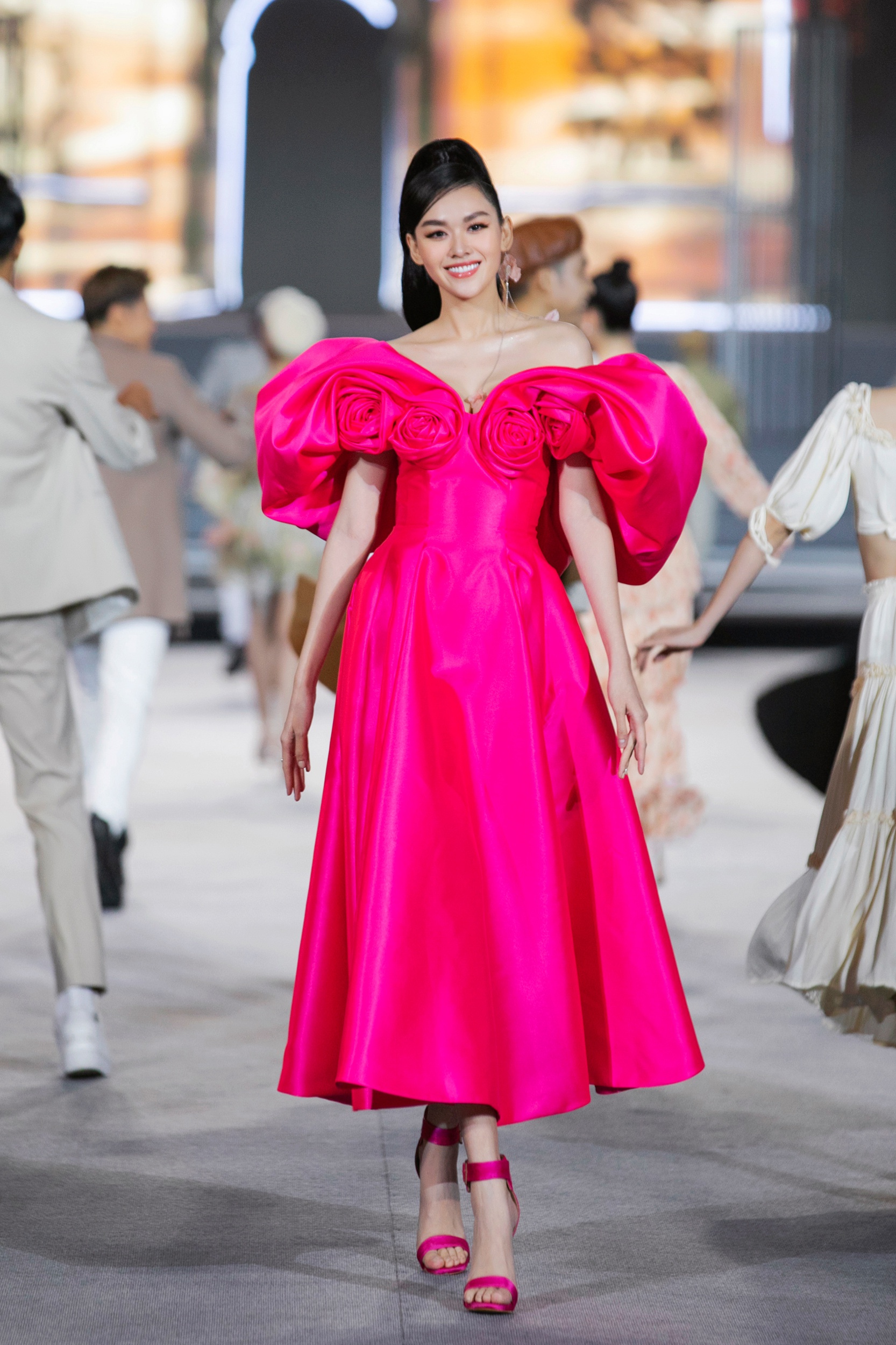 Á  hậu Tường San