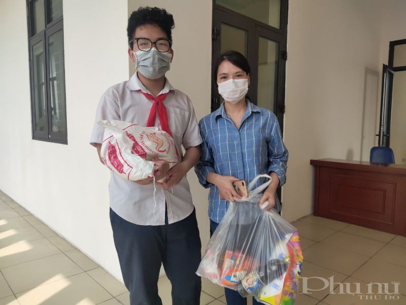 .... và họ cũng gửi lời cảm ơn chân thành tới tổ chức Hội , các nhà hảo tâm đã đồng hành, cảm thông và chia sẻ với những hoàn cảnh khó khăn trên địa bàn trong thời gian qua .... và họ cũng gửi lời cảm ơn chân thành tới tổ chức Hội , các nhà hảo tâm đã đồng hành, cảm thông và chia sẻ với những hoàn cảnh khó khăn trên địa bàn trong thời gian qua