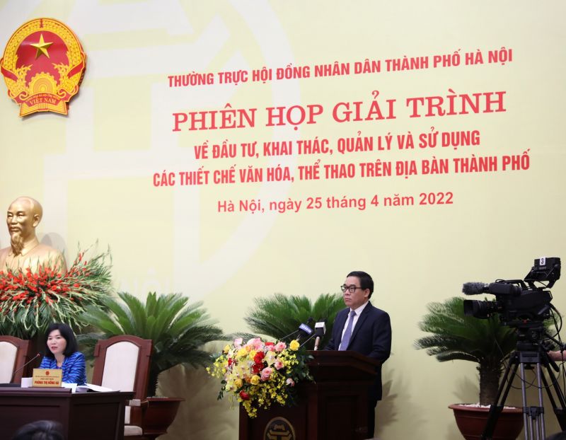 Giám đốc Sở Văn hoá và Thể thao Đỗ Đình Hồng phát biểu