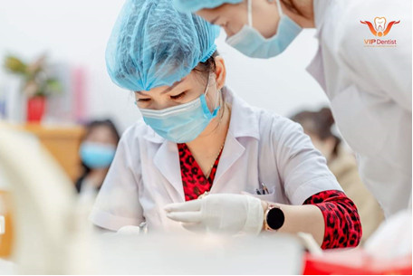 BS Nguyễn Lương Huyền đang nỗ lực mang lại sức khỏe, vẻ đẹp nụ cười cho bao người dân