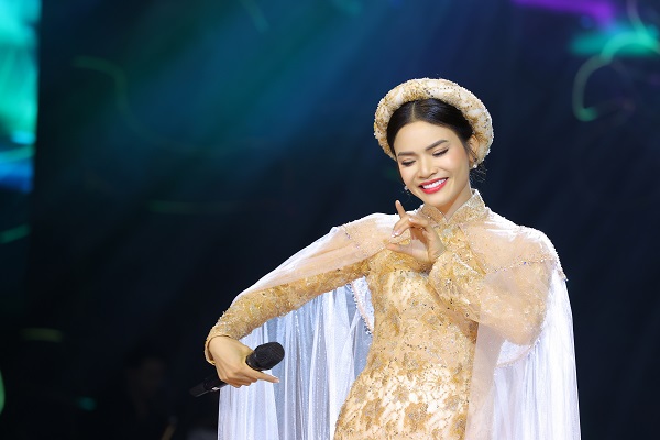 Phạm Phương Thảo gây ấn tượng với sáng tác mới 