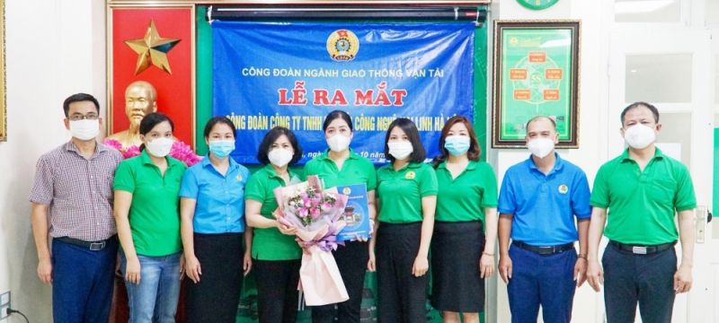 Lễ ra mắt công đoàn công ty TNHH vận tải công nghệ Mai Linh Hà Nội Lễ ra mắt công đoàn công ty TNHH vận tải công nghệ Mai Linh Hà Nội