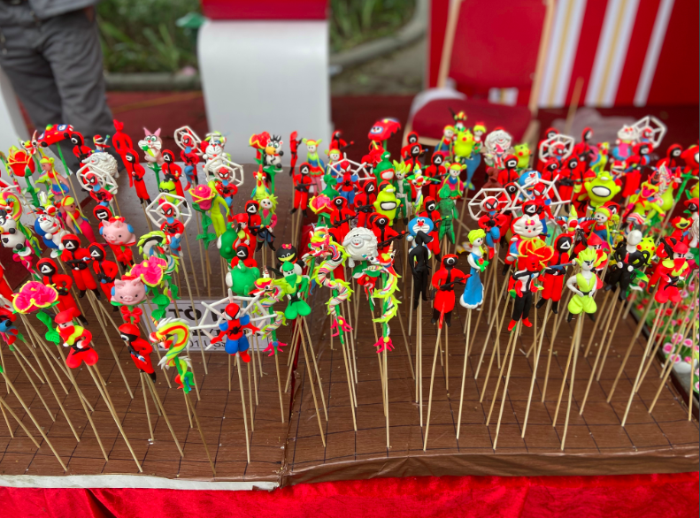 Tò he – món đồ chơi dân dã, thân thuộc với nhiều thế hệ người dân Bắc Bộ.