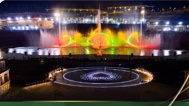 Những màn trình diễn nhạc nước đỉnh cao của Laservision tại MerryLand Quy Nhơn tạo ra những trải nghiệm mới mẻ cho người xem.