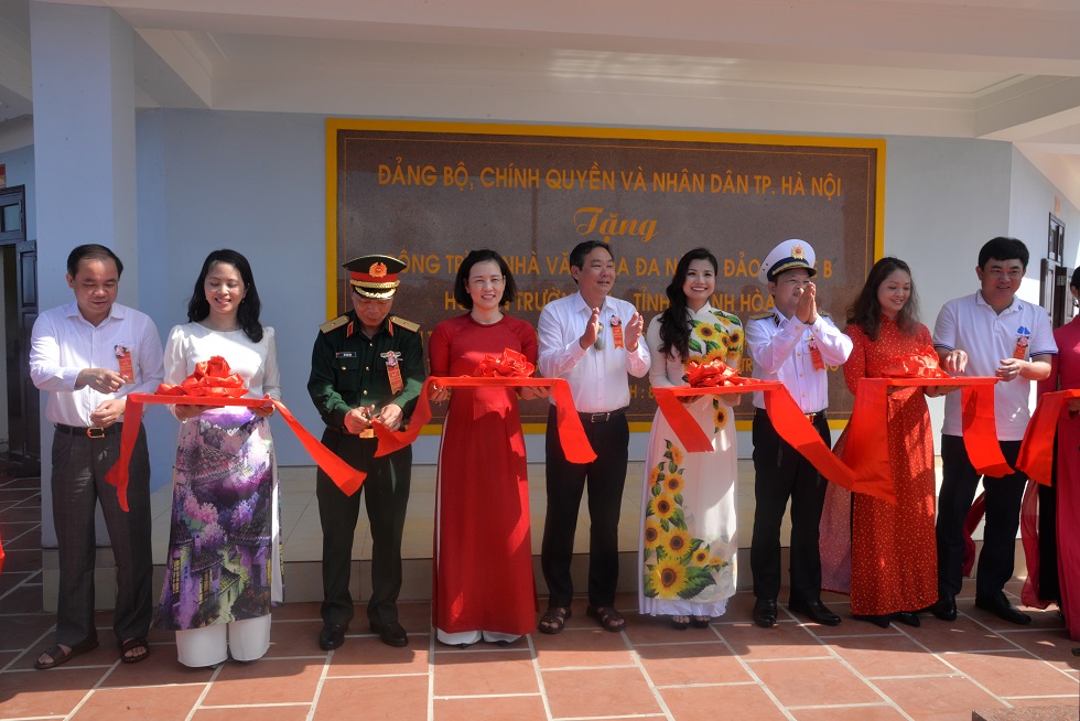 Khánh thành nhà văn hóa đa năng trên đảo Núi Le B