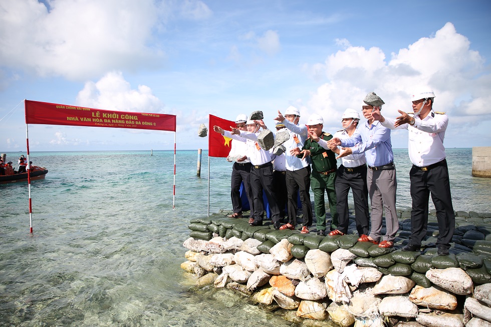 Khởi công xây dựng Nhà văn hóa đa năng trên đảo Đá Đông C