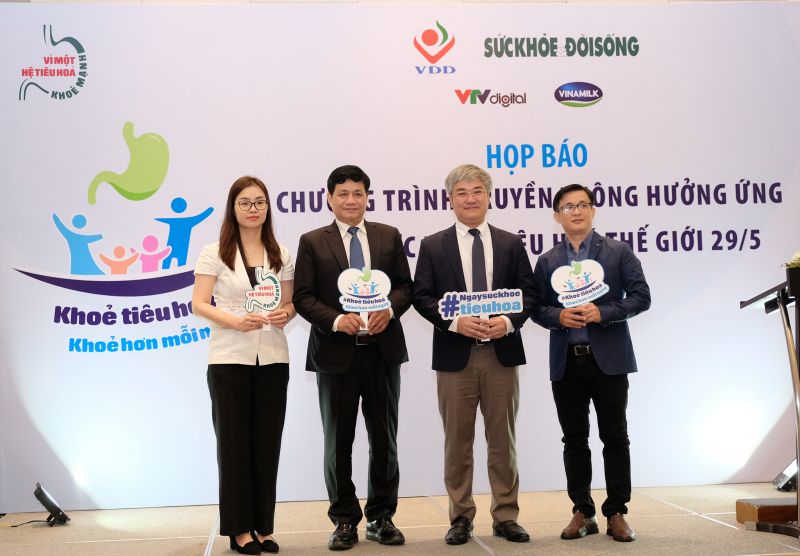 Viện trưởng Viện Dinh dưỡng Quốc gia và các đơn vị hưởng ứng ngày sức khỏe tiêu hóa thế giới 2022
