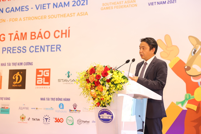 Thứ trưởng Bộ VHTTDL Ho&agrave;ng Đạo Cương ph&aacute;t biểu khai mạc Trung t&acirc;m b&aacute;o ch&iacute; SEA Games 31