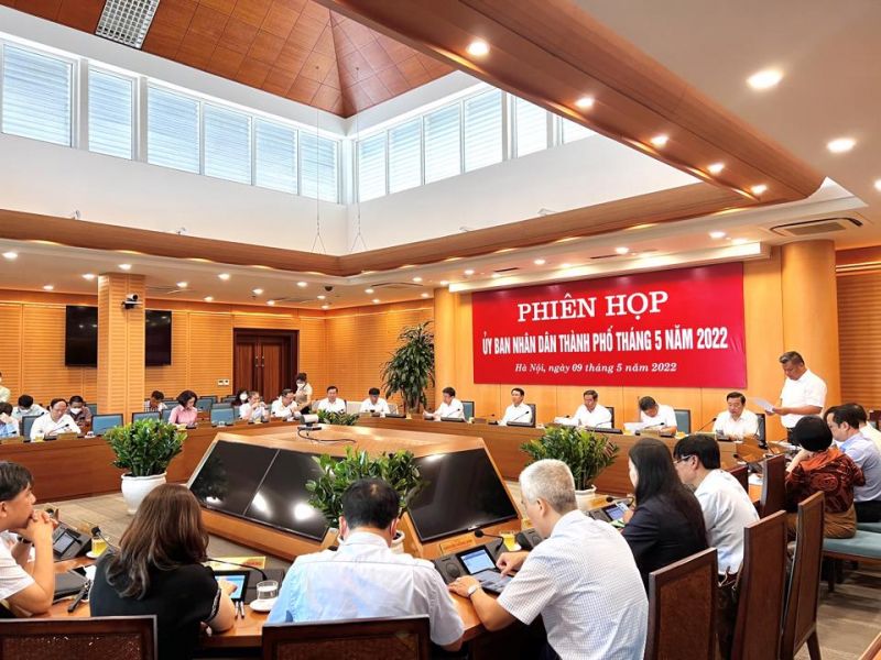 Quang cảnh phiên họp