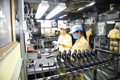 Kỳ 1: Công nhân là “vốn quý” của doanh nghiệp - ảnh 4