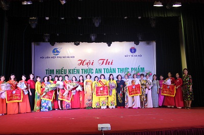 Hội LHPN Hà Nội: Sôi nổi hội thi “Tìm hiểu kiến thức an toàn thực phẩm” - ảnh 1